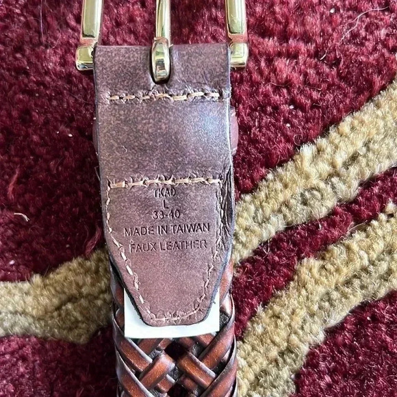 Men’s Dark Brown Vegan Leather Braided Belt with Gold Horseshoe Buckle - Picture 7 of 14